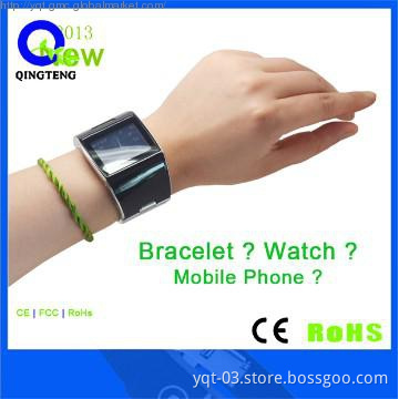 mobile phone smart watch delicately designed for modern ladies